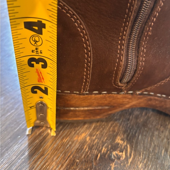 Embroidered Brown Suede Clog Boots - Picture 5 of 8